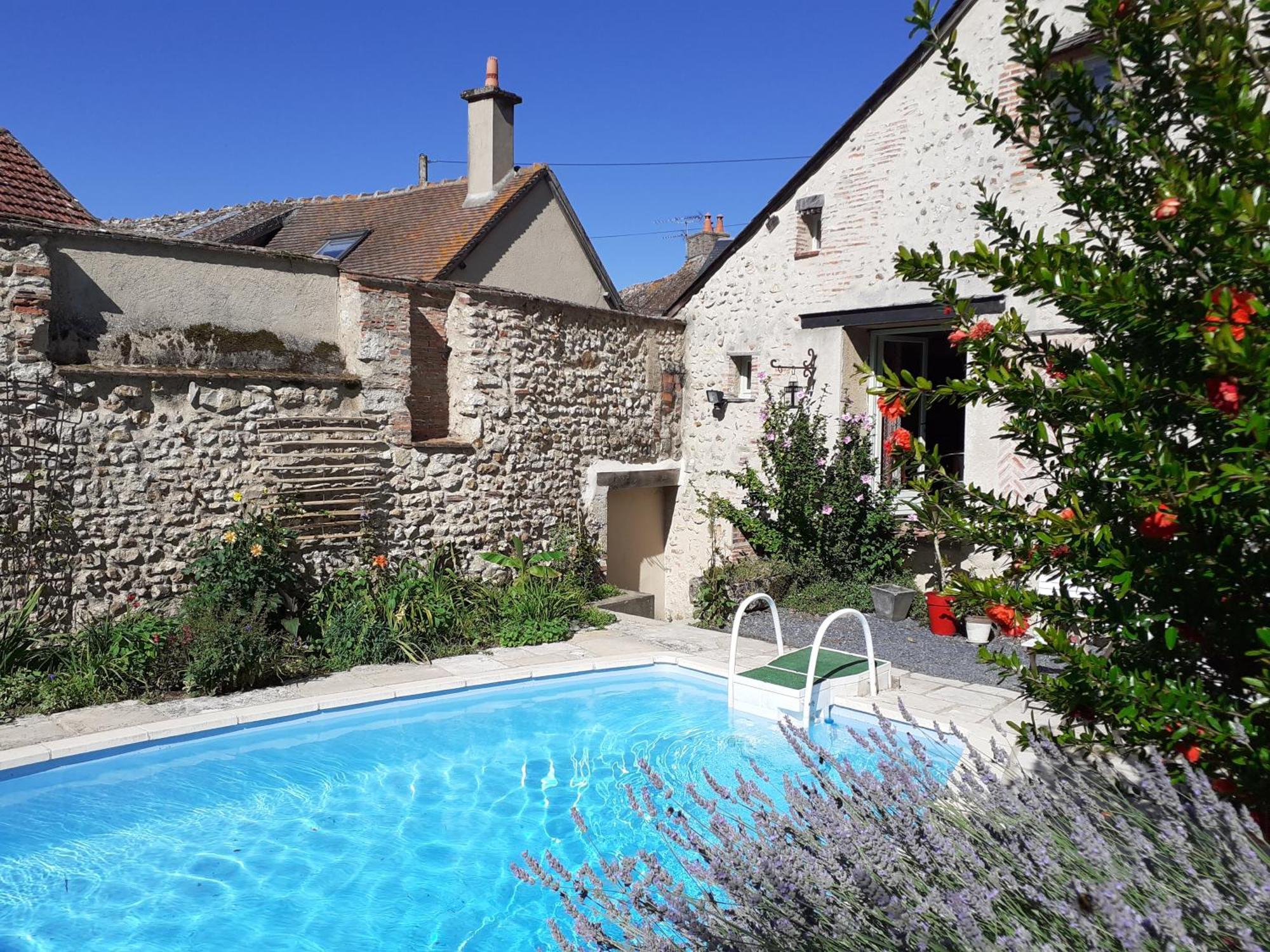 La Chaumiere Bed & Breakfast Ousson-sur-Loire ภายนอก รูปภาพ