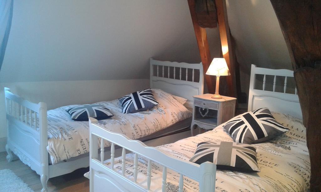 La Chaumiere Bed & Breakfast Ousson-sur-Loire ภายนอก รูปภาพ