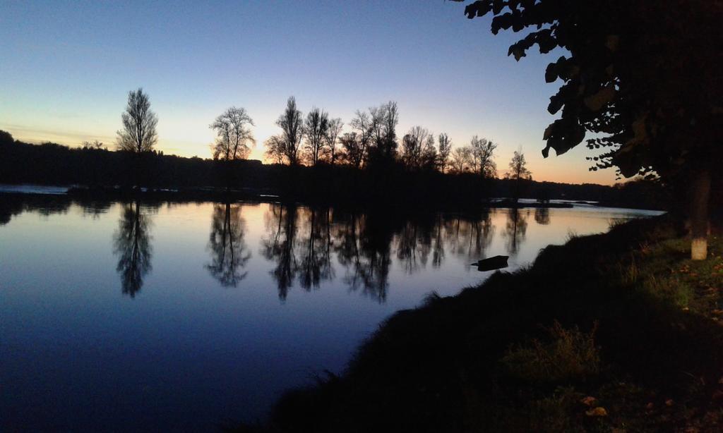 La Chaumiere Bed & Breakfast Ousson-sur-Loire ภายนอก รูปภาพ