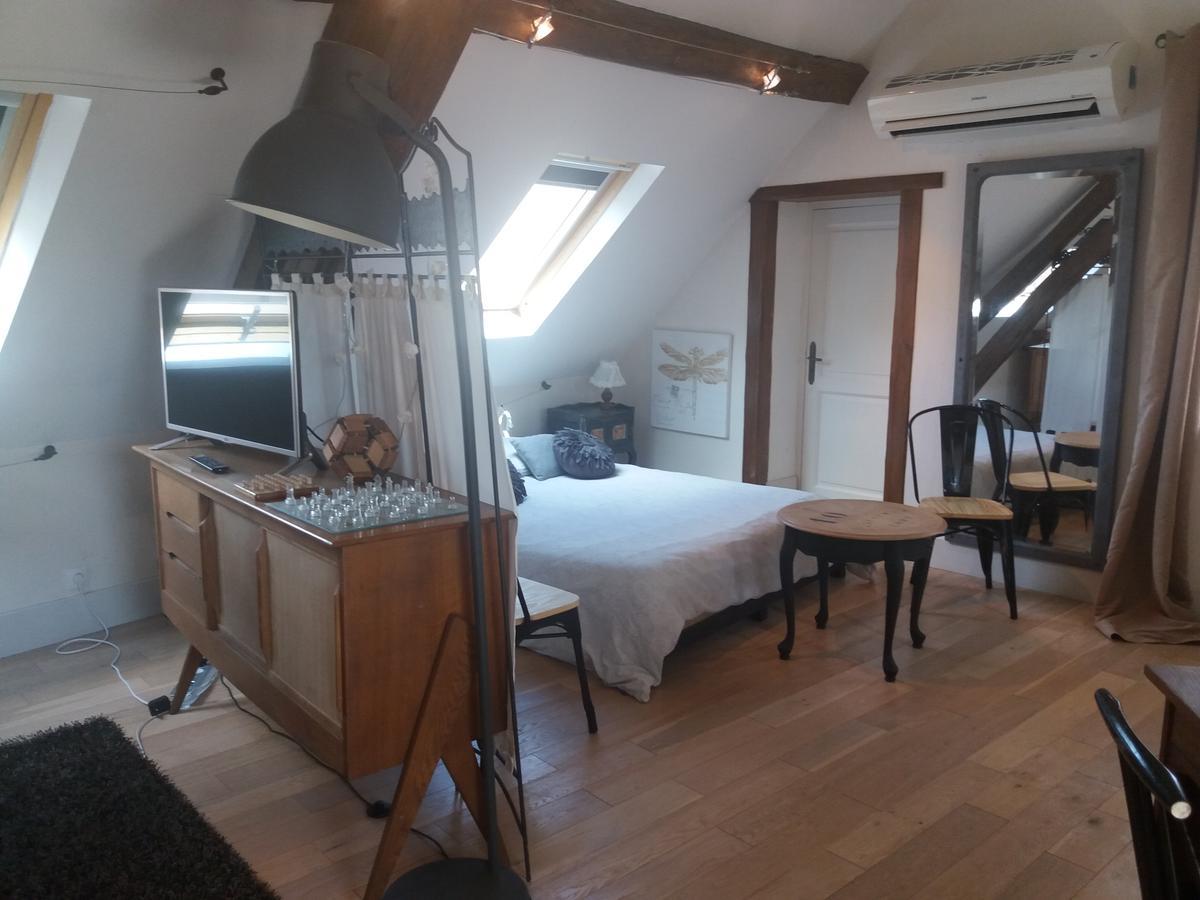 La Chaumiere Bed & Breakfast Ousson-sur-Loire ภายนอก รูปภาพ